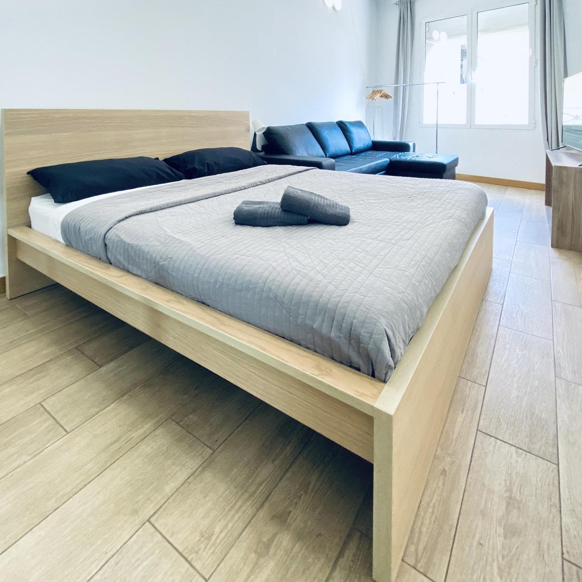Apl Sants Lofts Bcn Fira Camp Nou Apartment Barcelona Ngoại thất bức ảnh